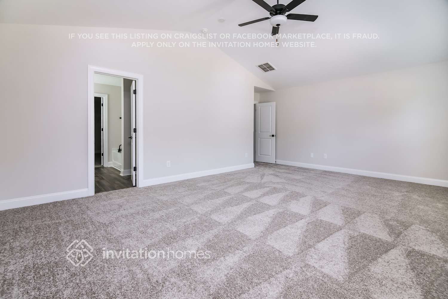 Building Photo - 502 Azalea Gaze Dr