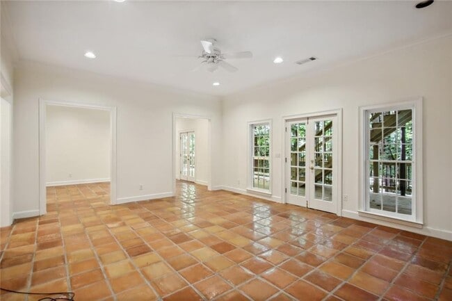 Building Photo - 2770 Carmon on Wesley NW