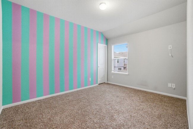 Building Photo - 22210 Great Royal Ln