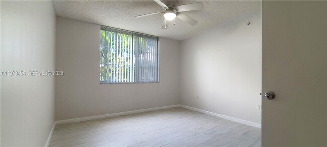 Building Photo - 7808 Sonoma Springs Cir