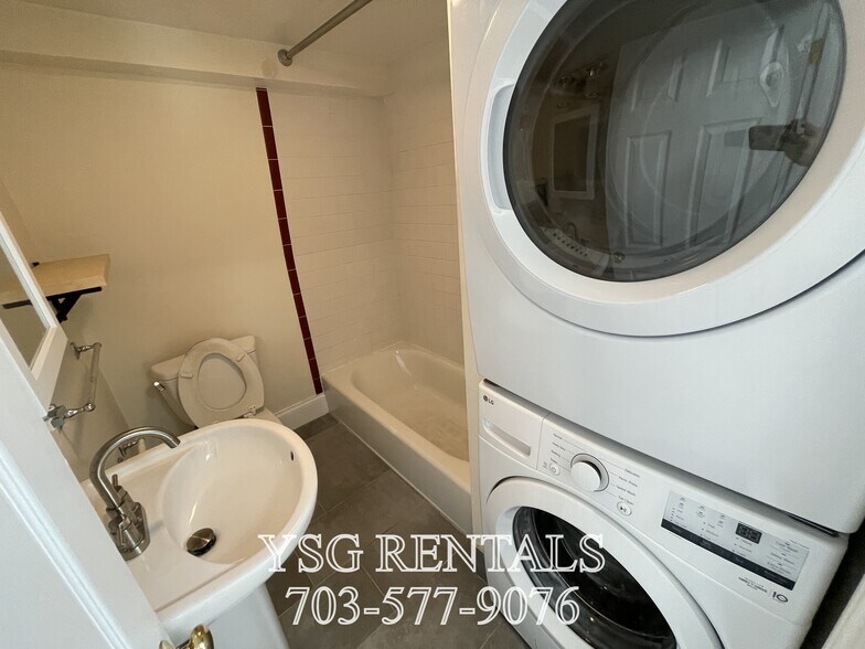 Building Photo - 8 Alleghany St