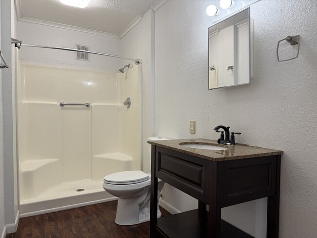 Building Photo - 1117 Clymena St