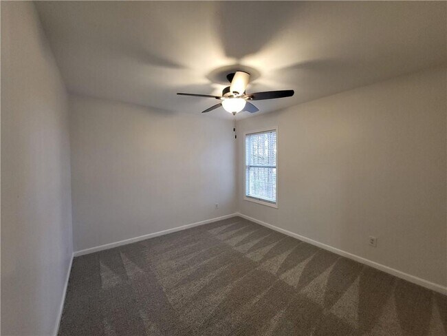 Building Photo - 4231 Suwanee Brook Ct