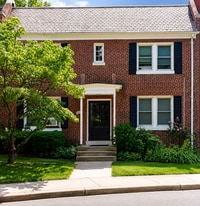 Building Photo - 4836 Reservoir Rd NW