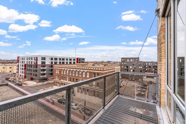 Building Photo - 901 N 3rd St