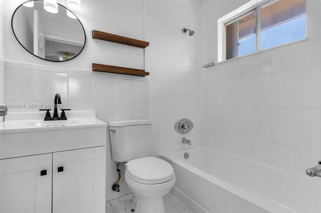 Building Photo - 8252 NW 6th Terrace