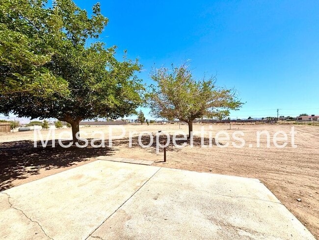 Building Photo - 15019 Spruce St