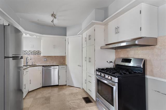 Building Photo - 6129 Reiger Ave