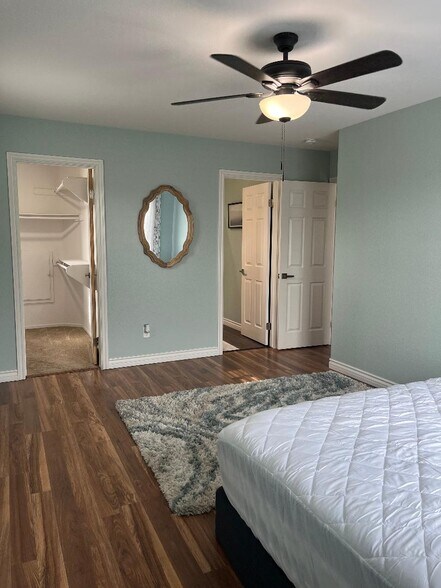 Building Photo - 24940 Butterchurn Rd