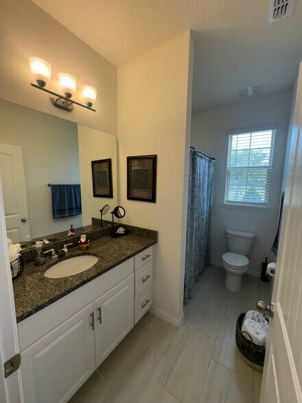 Building Photo - 8503 Tavernier Aly