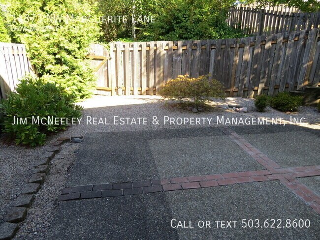 Building Photo - 14873 NW Marguerite Ln