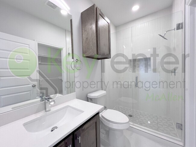Building Photo - Brand New! SUPER LOW Move-In Price
