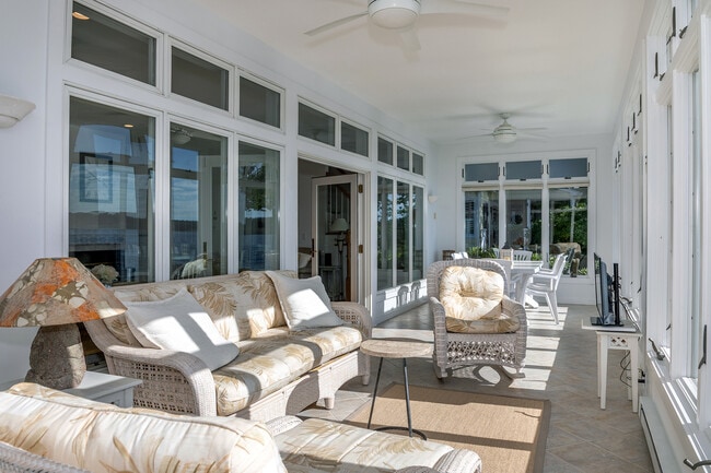 Building Photo - 300 Bantam Lake Rd