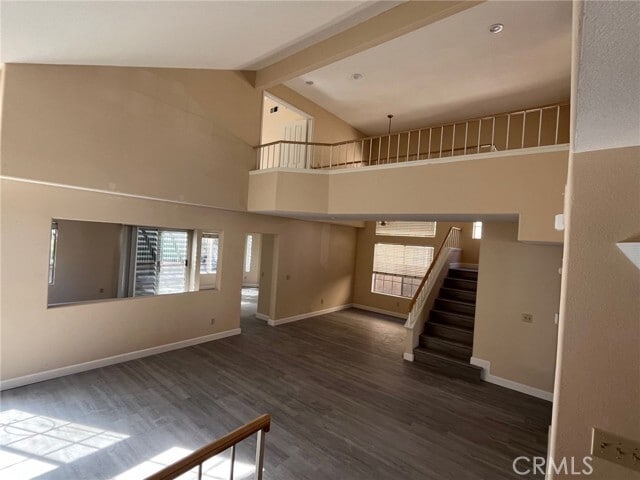 Building Photo - 2117 Sun Ridge Dr