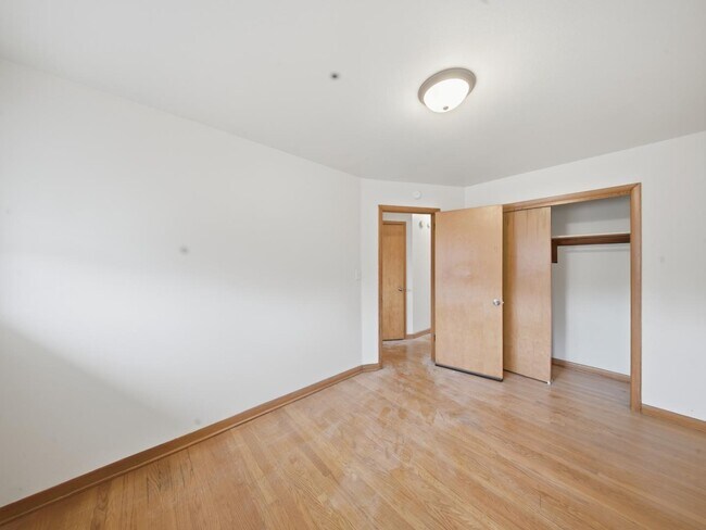 Building Photo - 8641 W Lapham St