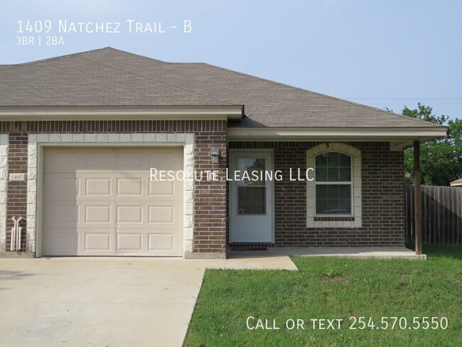 Building Photo - 1409 Natchez Trail