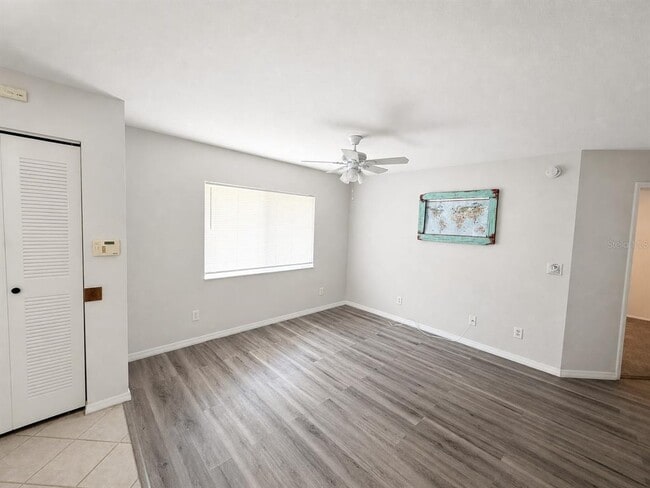 Building Photo - 7904 Waterview Way