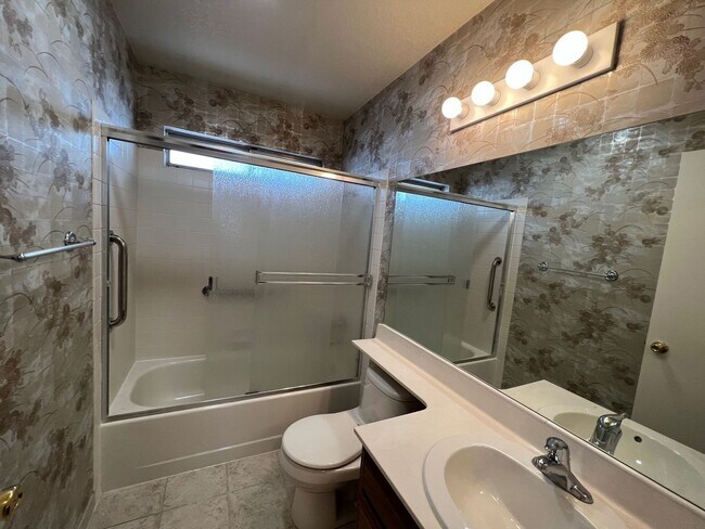 Building Photo - 2738 Azuza Way