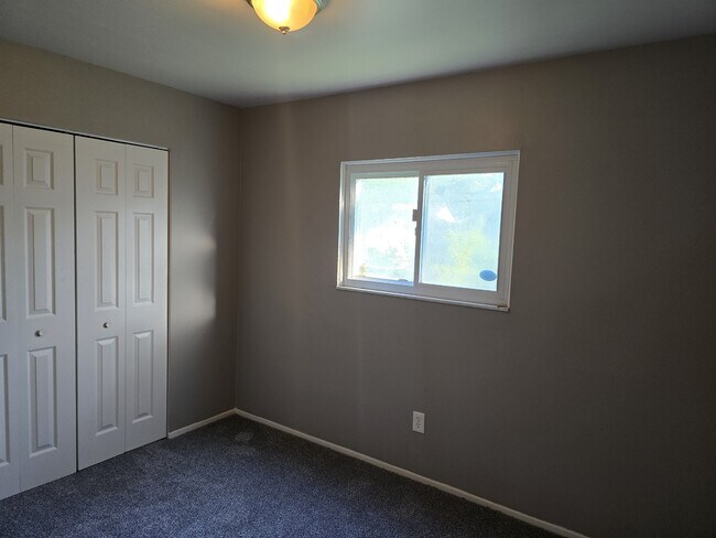 Building Photo - 8509 Paige Ave