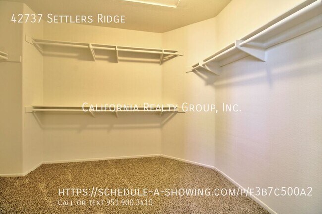 Building Photo - 42737 Settler's Ridge