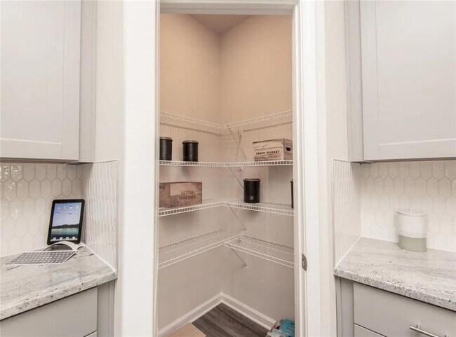 Building Photo - 2466 Rocky City Ln