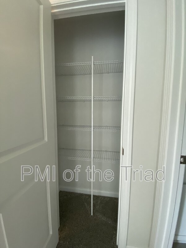 Building Photo - 4006 Beckton Trl