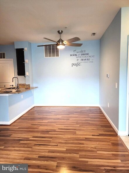 Building Photo - 2610 Sheridan Rd SE