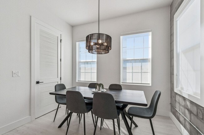 Building Photo - Modern Townhome For Lease in downtown St Pete and Warehouse Arts District