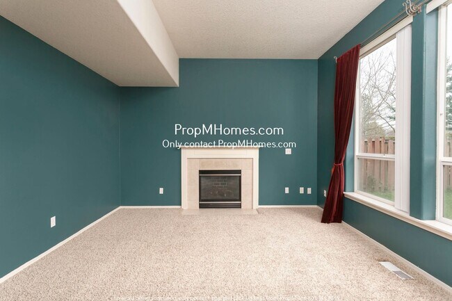Building Photo - Colorful Four Bedroom Home In Bethany W/ Spacious Backyard!