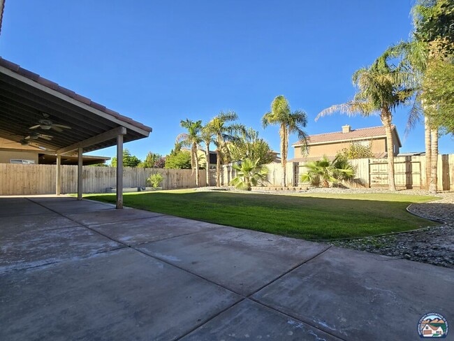 Building Photo - 1874 Farmer Dr