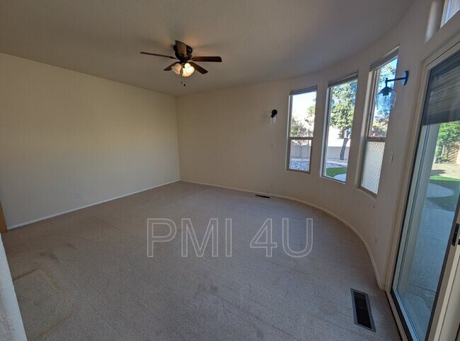 Building Photo - 12612 Carmel Ct NE