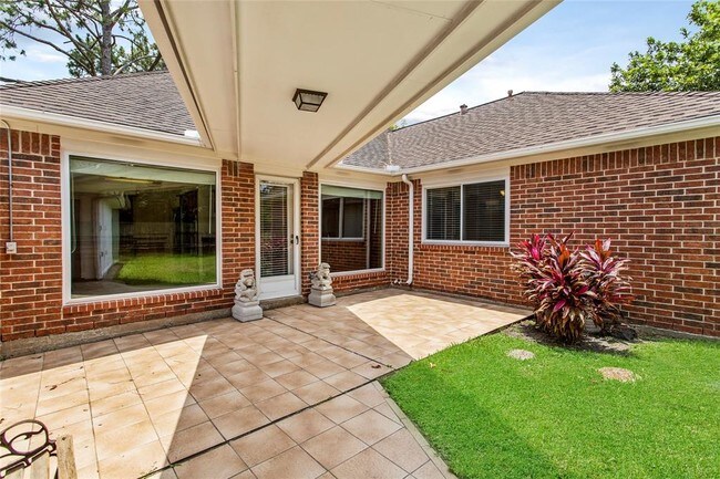 Building Photo - 14718 Stanbridge Dr