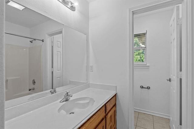 Building Photo - 6814 Silver Lake Dr