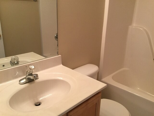 Building Photo - 3005 Ace Wintermeyer Dr