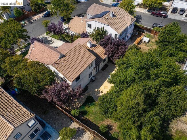Building Photo - 2913 Haddington Ct