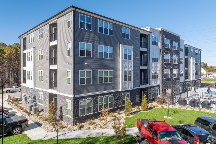 Primary Photo - Camelot on Main Street - Brand New!