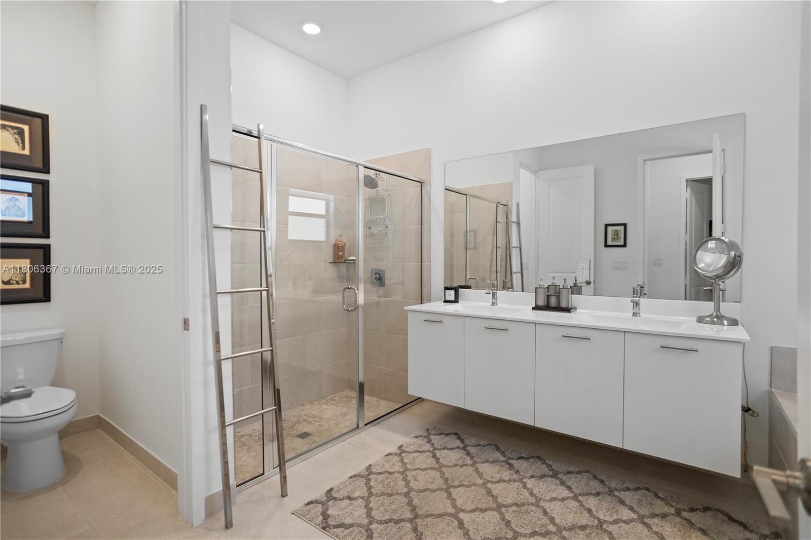 Building Photo - 4407 SW 175th Ave