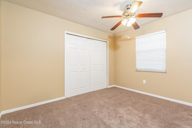 Building Photo - 1109 Pace Dr NW