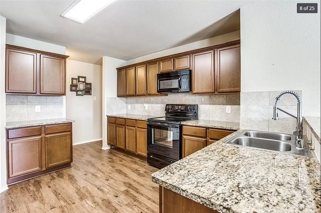 Building Photo - 1817 Prairie View Dr
