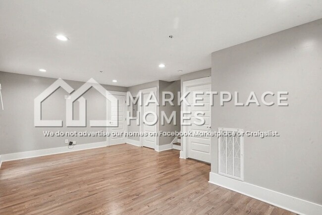 Building Photo - 173 Arbor Lp