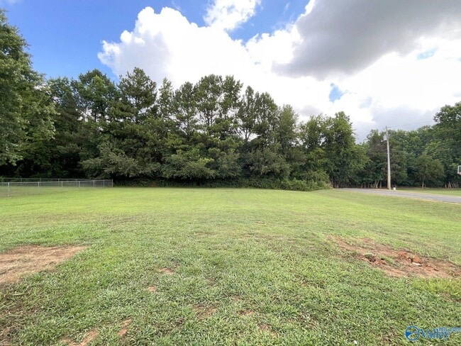 Building Photo - 100 Brook Glen Dr