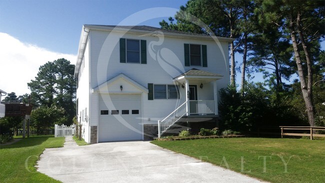 Primary Photo - 466 Harbour View Dr