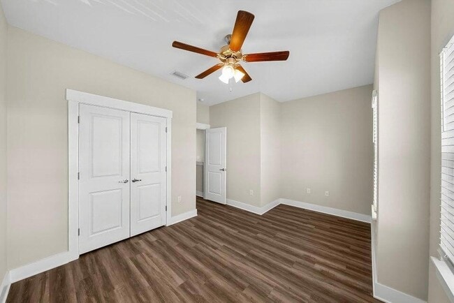 Building Photo - 303 N Sand Palm Rd