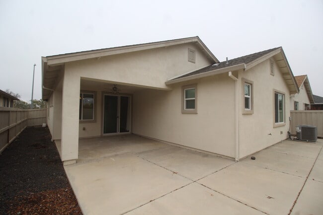 Building Photo - 3304 Sloat Run