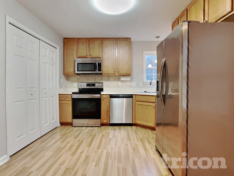 Building Photo - 172 Muirfield Ridge Dr