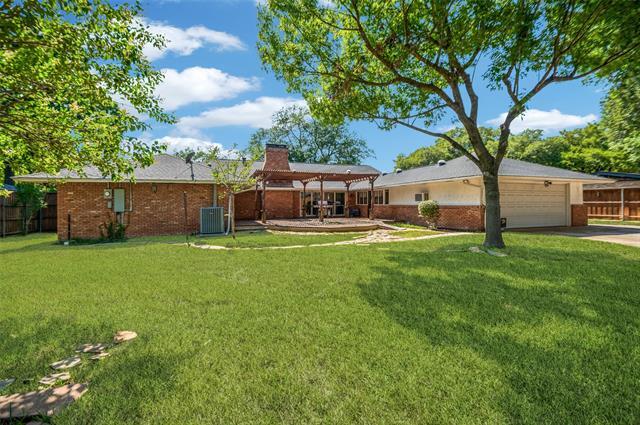 Building Photo - 11224 Pinocchio Dr