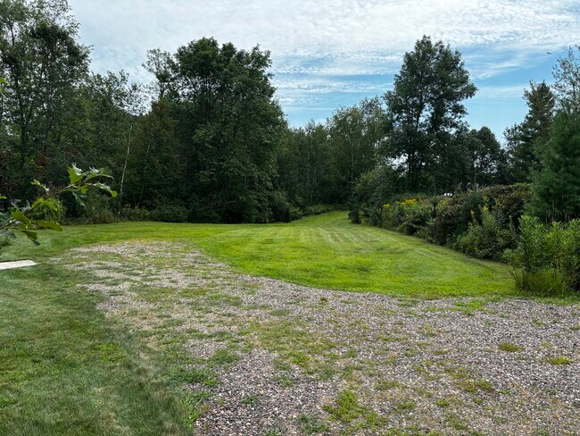 Building Photo - 2819 Erin Ln