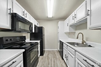Building Photo - Stylish Apartments Designed for You