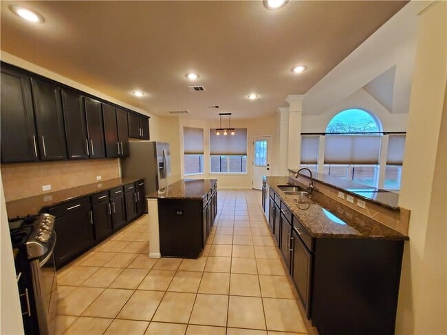 Building Photo - 4310 Reynosa Dr