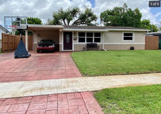 Primary Photo - 9457 SW 51st Pl
